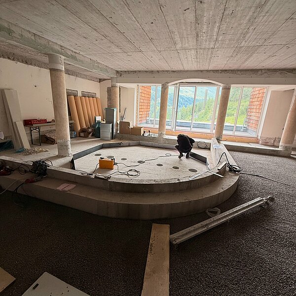 Unsere Baustelle wird immer prominenter - there is still ALOT to do, wir geben ALLES! XXL Whirlpool, Wellness-Clubbing, 2 neue Saunen, eine komplett neue Spa-Etage - das alles and more erwartet euch...